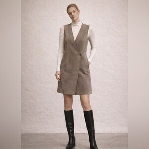 Marquise Taupe Garment